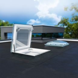 FAKRO Manual Triple Glazed Flat Roof Access Window 60cm x 90cm (DRF-D U6)